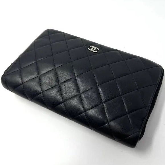 Authentic Chanel Wallet with Added Chain - Comes with Box and Card - Picture 13 of 16